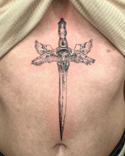 30 Dagger Tattoo Ideas 2025: Neotraditional, Fine Line, Gothic, Butterfly, Panther, Fantasy Designs