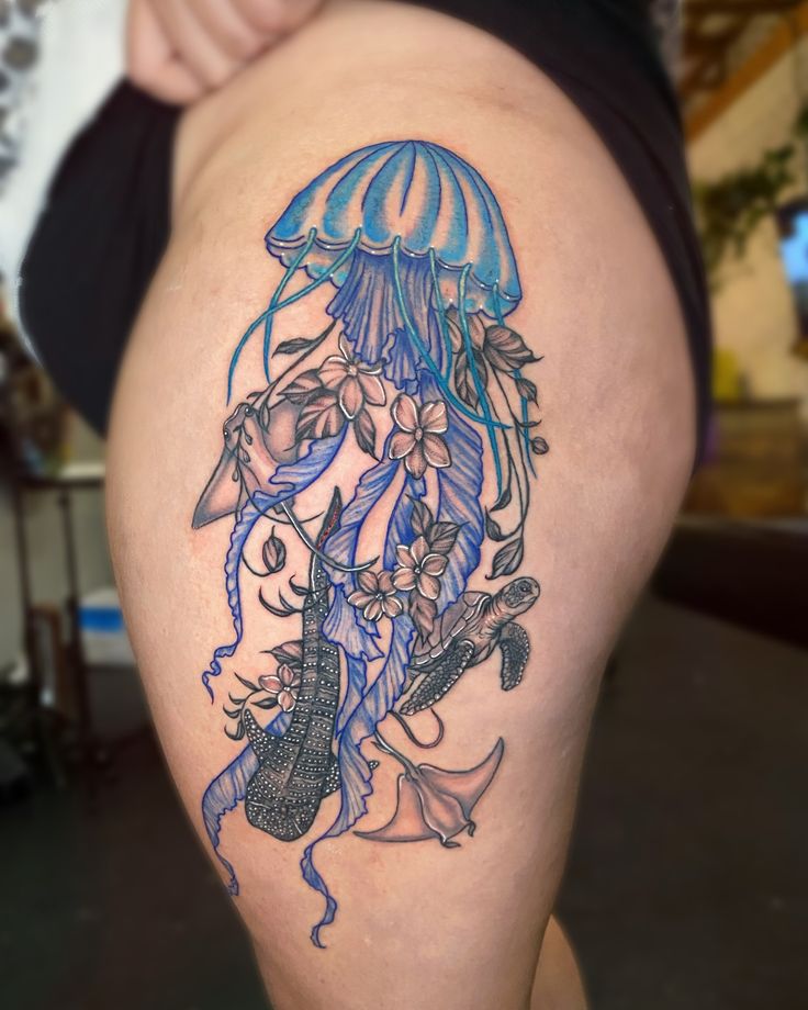 25 Thigh Tattoos Ideas 2025: The Most Striking Designs to Inspire Your Next Ink