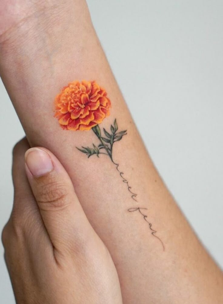 26 Marigold Tattoo Ideas 2025 for Every Style – Fineline, Realistic, Black and White, Traditional, and Color Designs