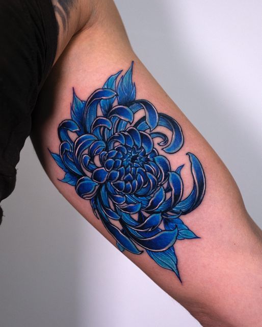 32 Chrysanthemum Tattoo Ideas 2025: Japanese Traditional, Fineline, Sleeve, Stencil, Red And Black