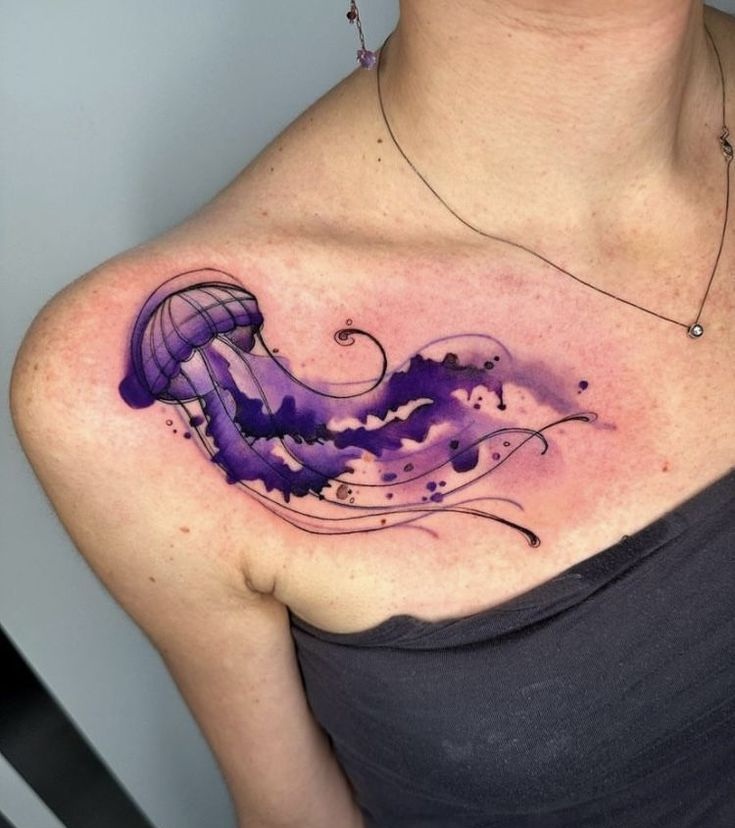26 Shoulder Tattoo Ideas 2025 Women and Men &#8211; Ornamental, Fine Line, Eagle, Stencil, and More