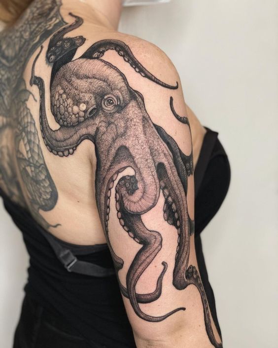27 Octopus Tattoo Ideas 2025 for Men &#038; Women – Realistic, Sleeve, Leg, Shoulder &#038; Tiny Octopus Designs