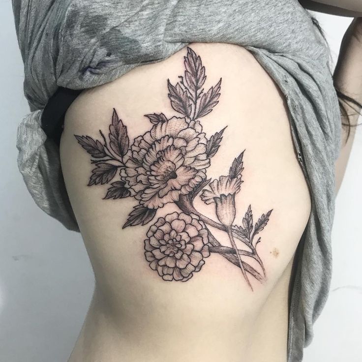 26 Marigold Tattoo Ideas 2025 for Every Style – Fineline, Realistic, Black and White, Traditional, and Color Designs