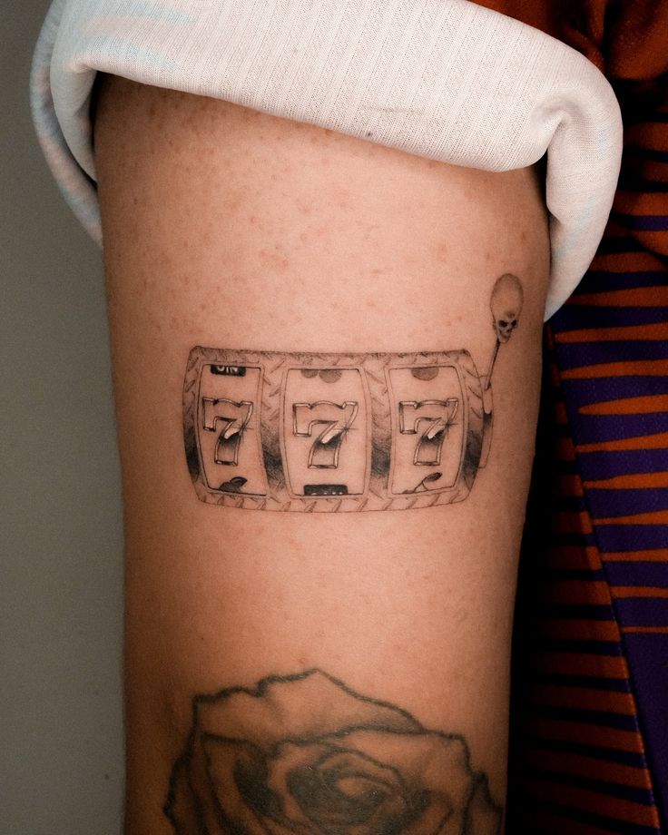 26 Best 777 Tattoo Ideas 2025 for Men and Women – Finger Placement Meaning &#038; Inspiration