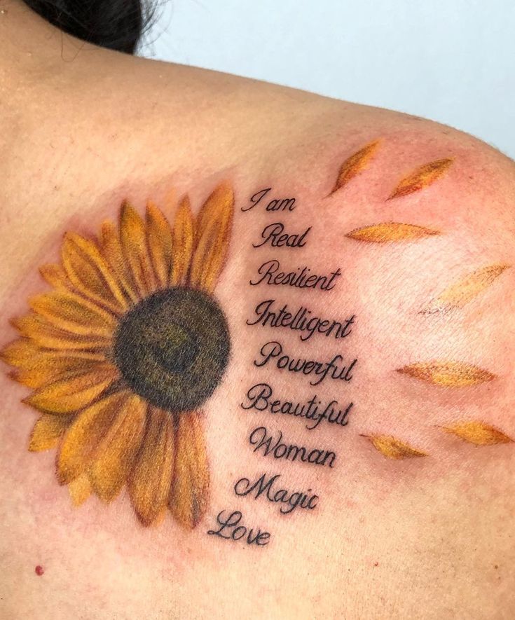 26 Shoulder Tattoo Ideas 2025 Women and Men &#8211; Ornamental, Fine Line, Eagle, Stencil, and More