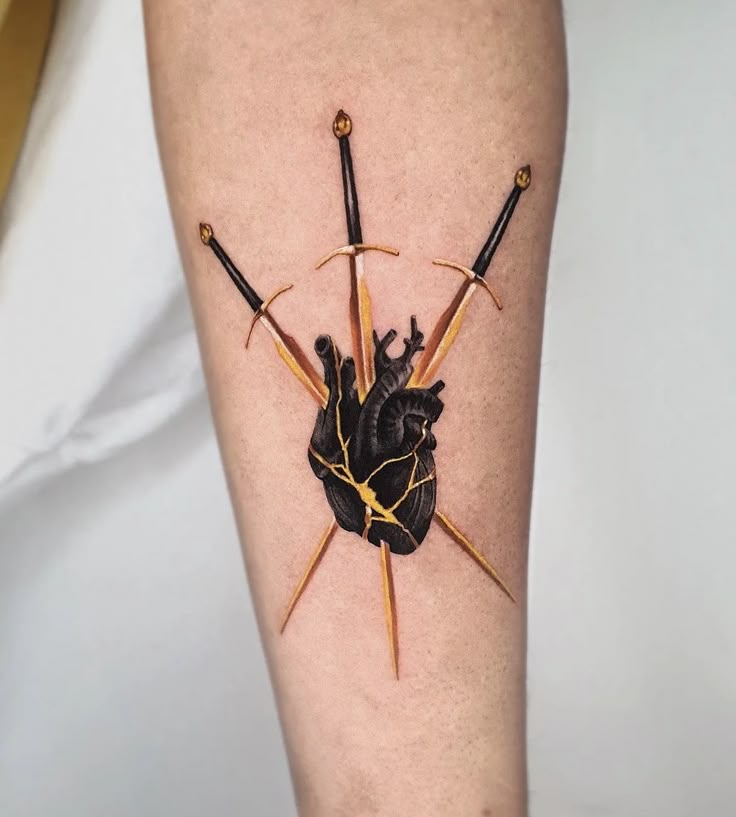 30 Dagger Tattoo Ideas 2025: Neotraditional, Fine Line, Gothic, Butterfly, Panther, Fantasy Designs