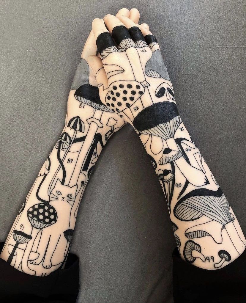 Abstract Tattoo Ideas 2025: 30 Unique Designs, Fineline, Geometric &#038; Black Work Designs