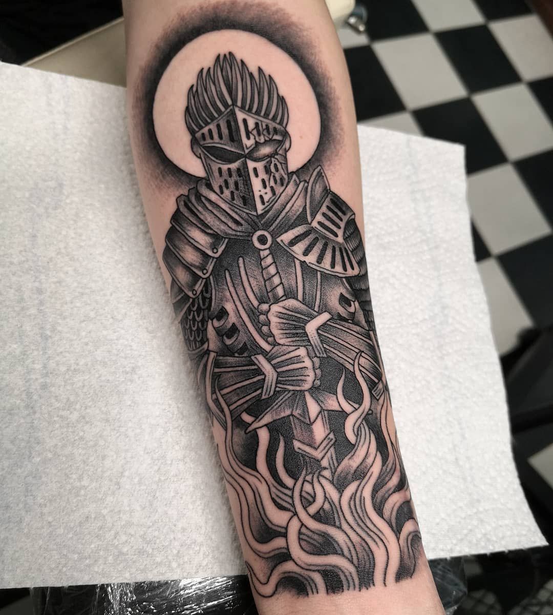 27 Dark Souls Tattoo Ideas 2025 – Artorias, Bonfire, Forearm, Sketch, &#038; More Inspiring Designs