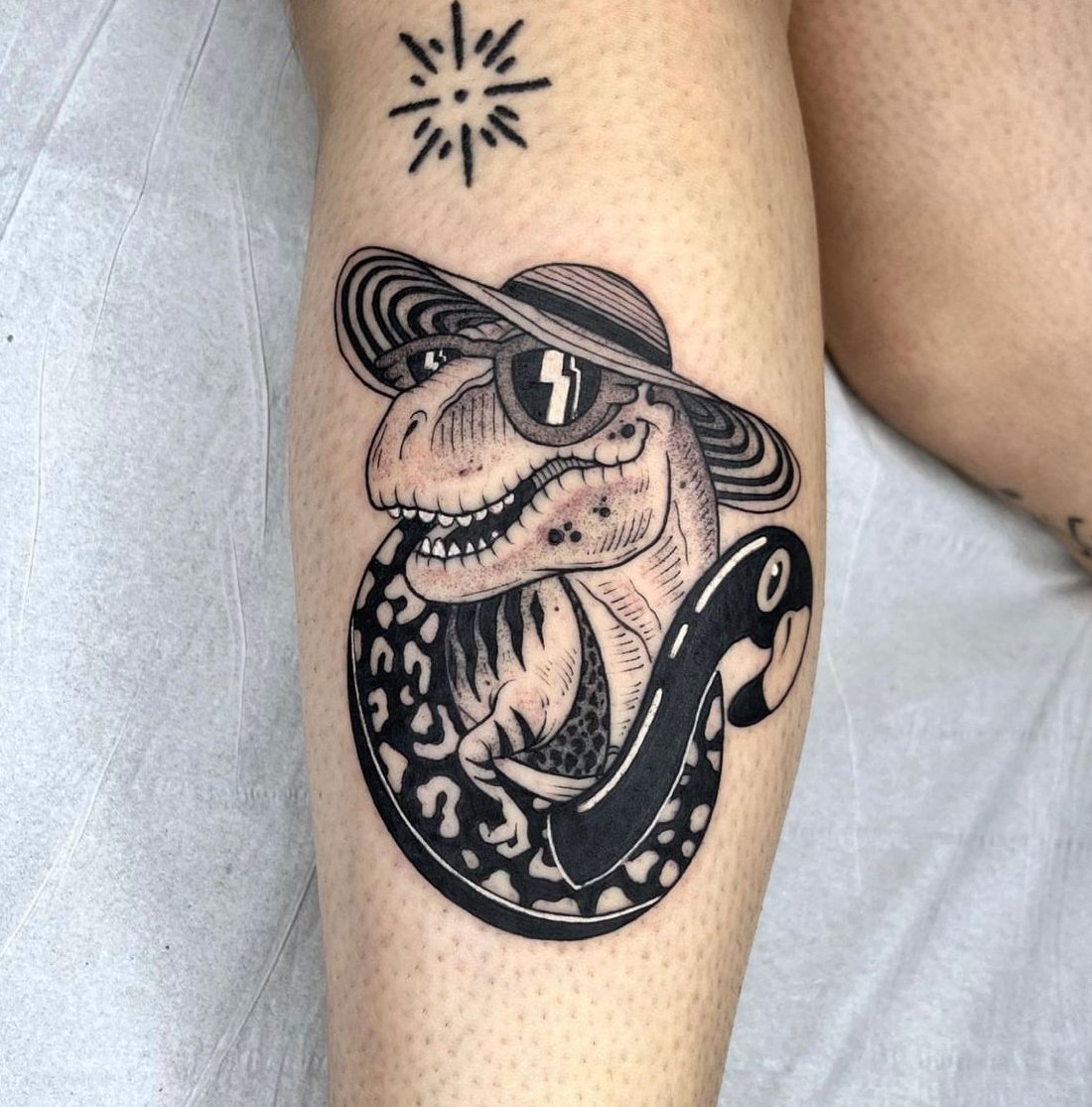 29 Dinosaur Tattoo Ideas 2025 Cute, Sleeve, Realistic, Fine Line, Flash, Neo Traditional, And More