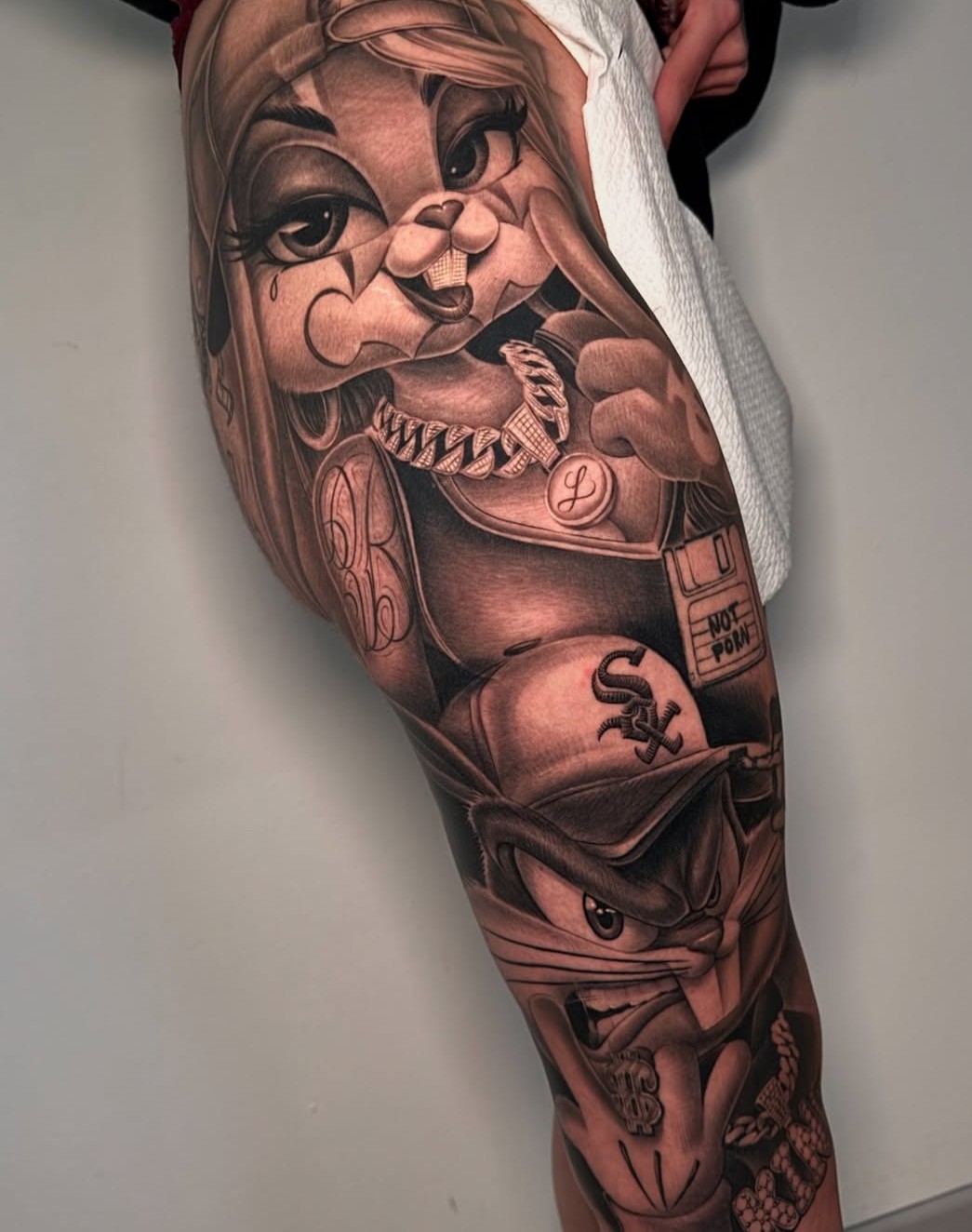 30 Chicano Tattoo Ideas 2025 with Lettering, Sleeve Designs, Querubin Art, Flash, Font Alphabet, and Tattoo Inspiration