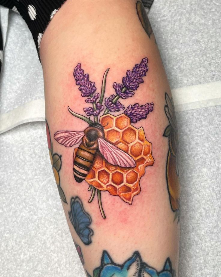 27 Lavender Tattoo Ideas 2025: Fine Line, Bee, Rosemary, Black and Grey, Minimalist, Men and Women