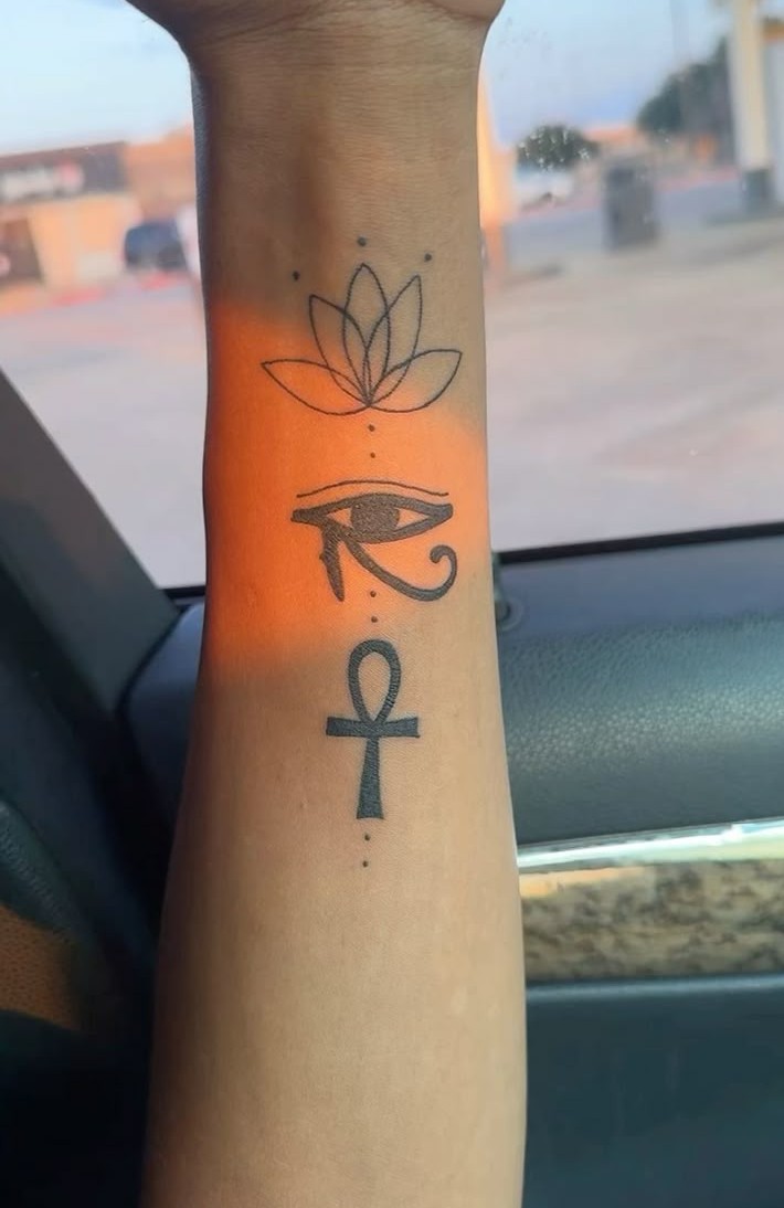 27 Ankh Tattoo Ideas 2025 with Eye of Horus, Spine, Chest, Minimalist Symbolic Ink