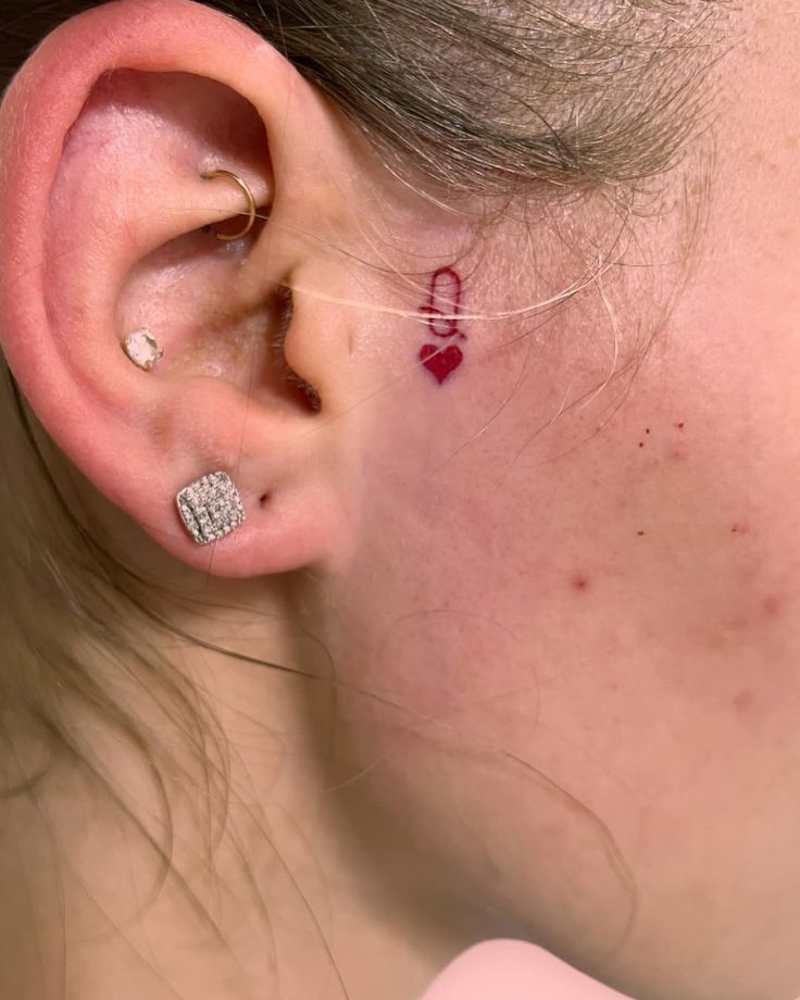 30 Behind Ear Tattoo 2025 Ideas for Men and Women – Unique, Meaningful, Minimalist, Sparkle &#038; More