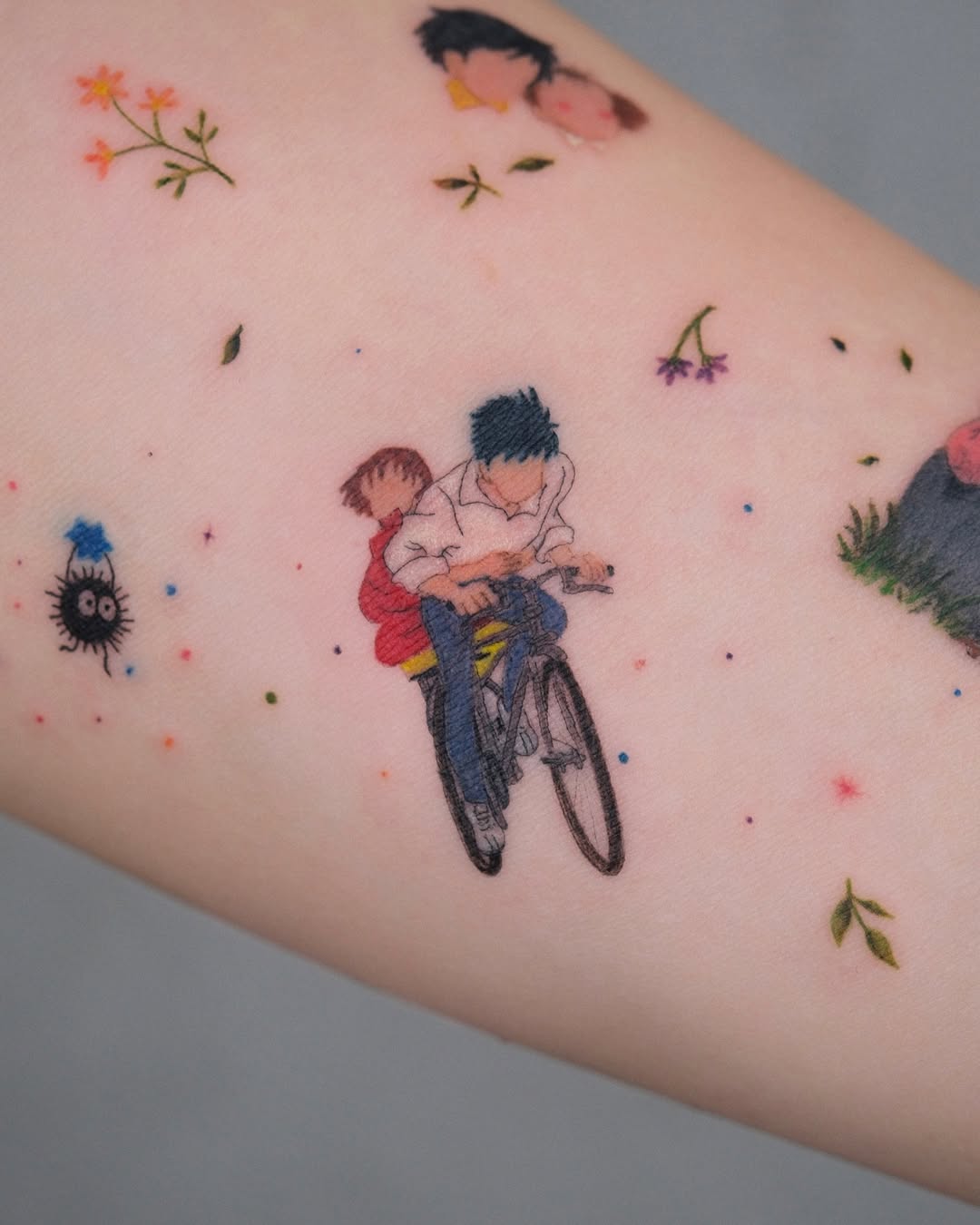 25 Studio Ghibli Tattoo Ideas 2025 – Minimalist Totoro, Spirited Away Sleeve, Howl’s Moving Castle Designs