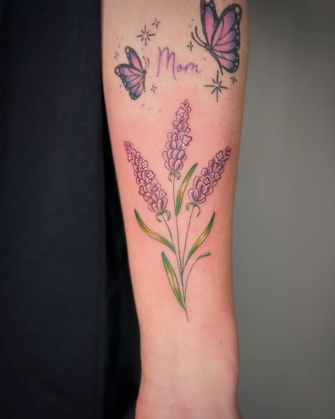 27 Lavender Tattoo Ideas 2025: Fine Line, Bee, Rosemary, Black and Grey, Minimalist, Men and Women