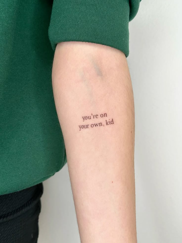 26 Taylor Swift Tattoo Ideas 2025: Lyrics, Fine Line, Matching &#038; More for Swifties