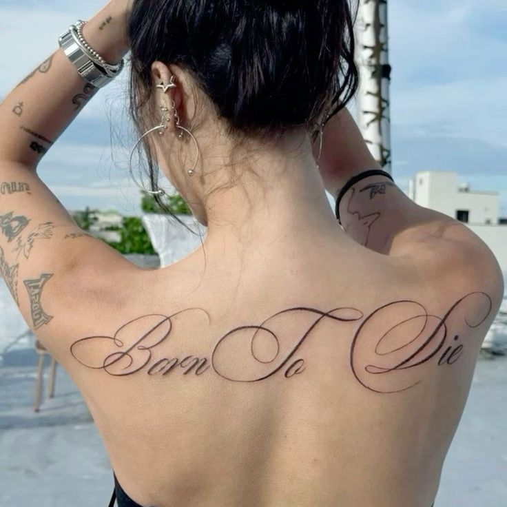 30 Born to Die Tattoo Ideas 2025: Aesthetic Lettering, Stomach and Collarbone Placement