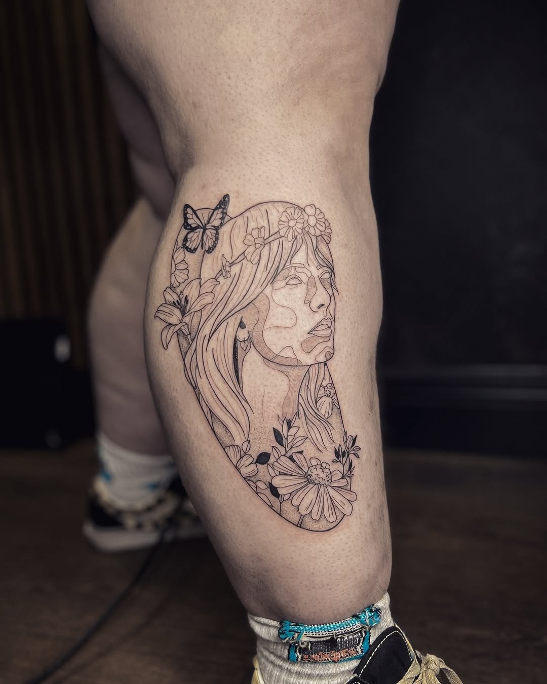 26 Taylor Swift Tattoo Ideas 2025: Lyrics, Fine Line, Matching &#038; More for Swifties