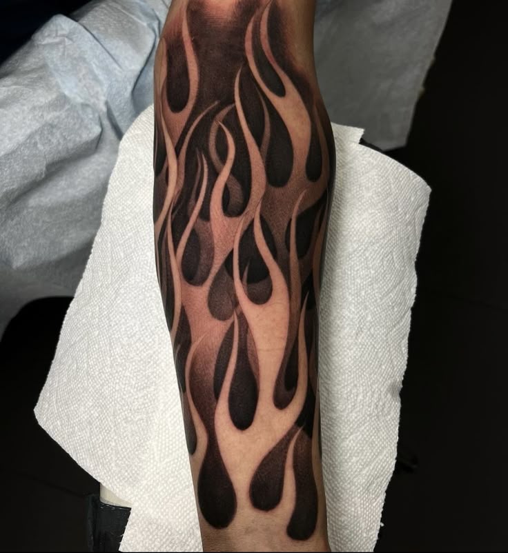 29 Forearm Tattoo Men Sleeve 2025: Unique Stencil Ideas, Meaningful Designs, Japanese Dragon