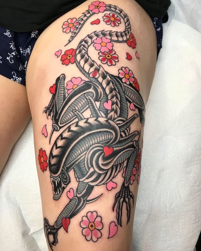 28 Alien Tattoo Ideas 2025: From Xenomorph Stencil Designs to Trippy Flash, Cute Tattoos
