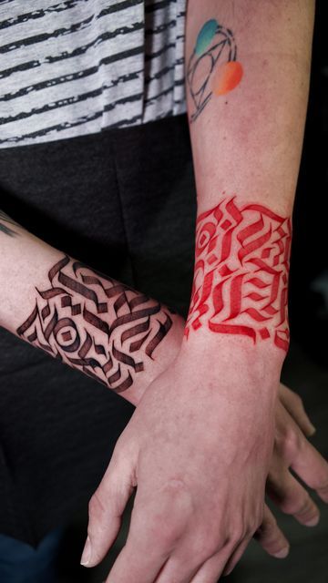 26 Lettering Tattoo Ideas 2025 for Men: Bold Fonts, Chicano, Japanese, Vertical, Fine Line &#038; More