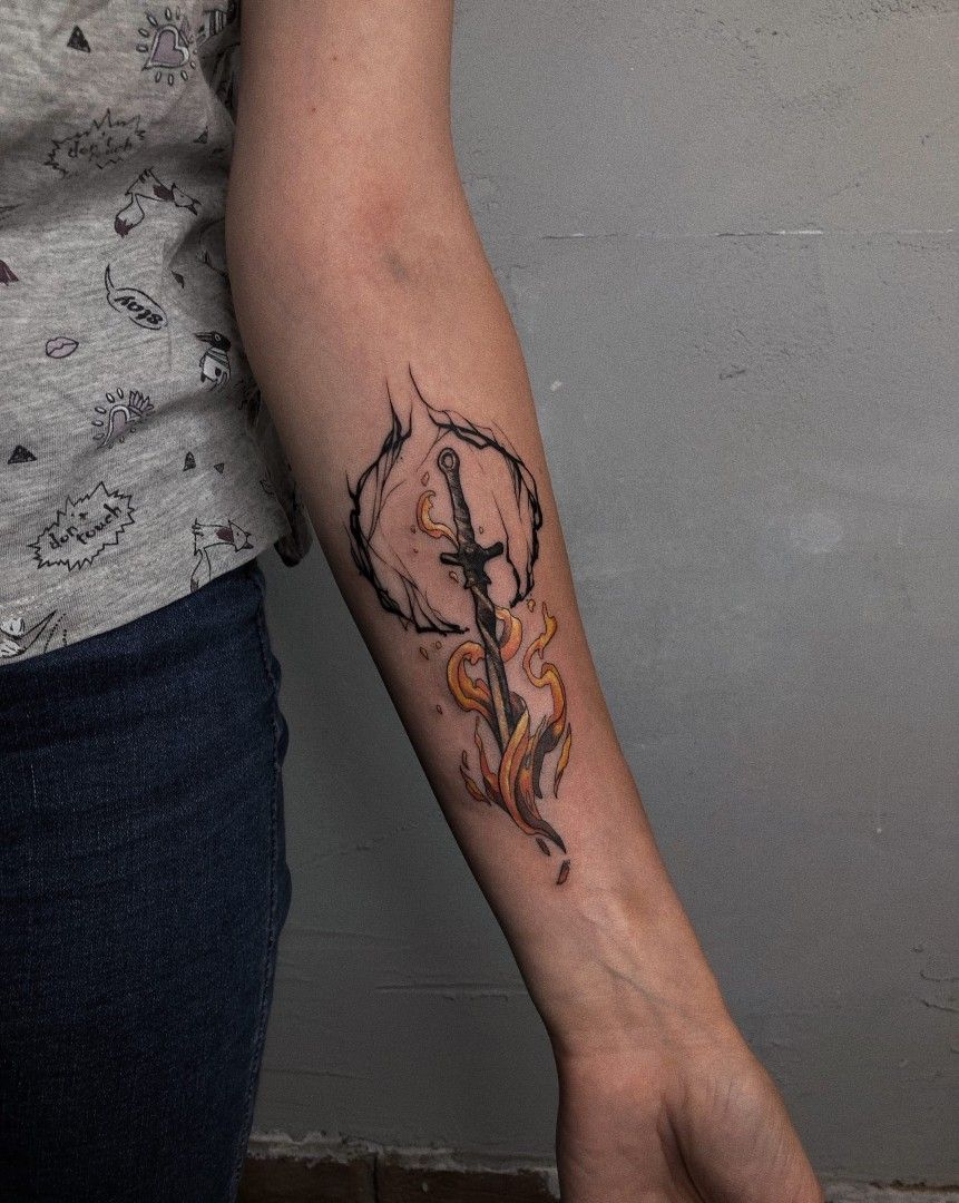 27 Dark Souls Tattoo Ideas 2025 – Artorias, Bonfire, Forearm, Sketch, &#038; More Inspiring Designs