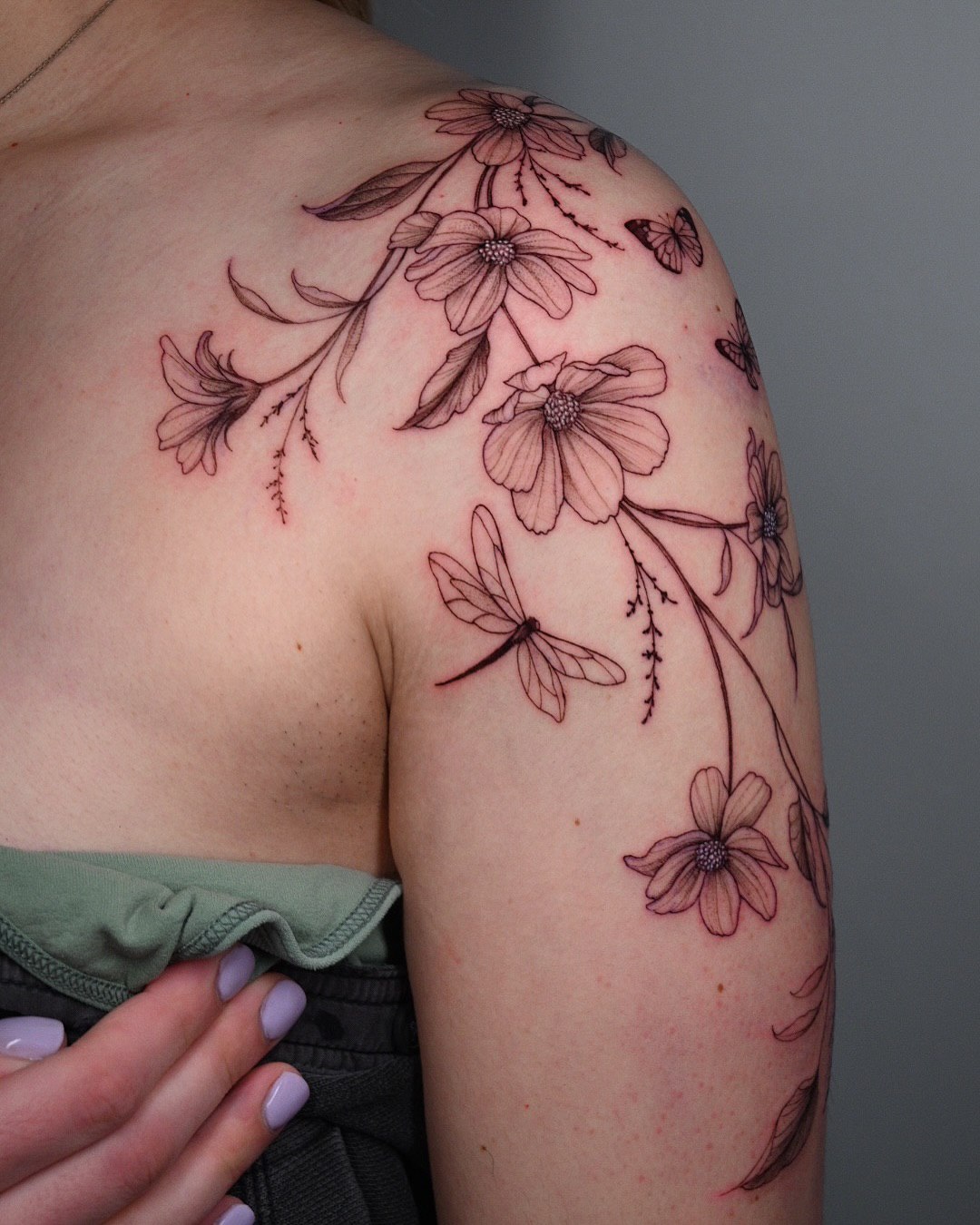 28 October Birth Flower Tattoo 2025: Marigold &#038; Cosmos-Inspired Designs That Bloom with Meaning