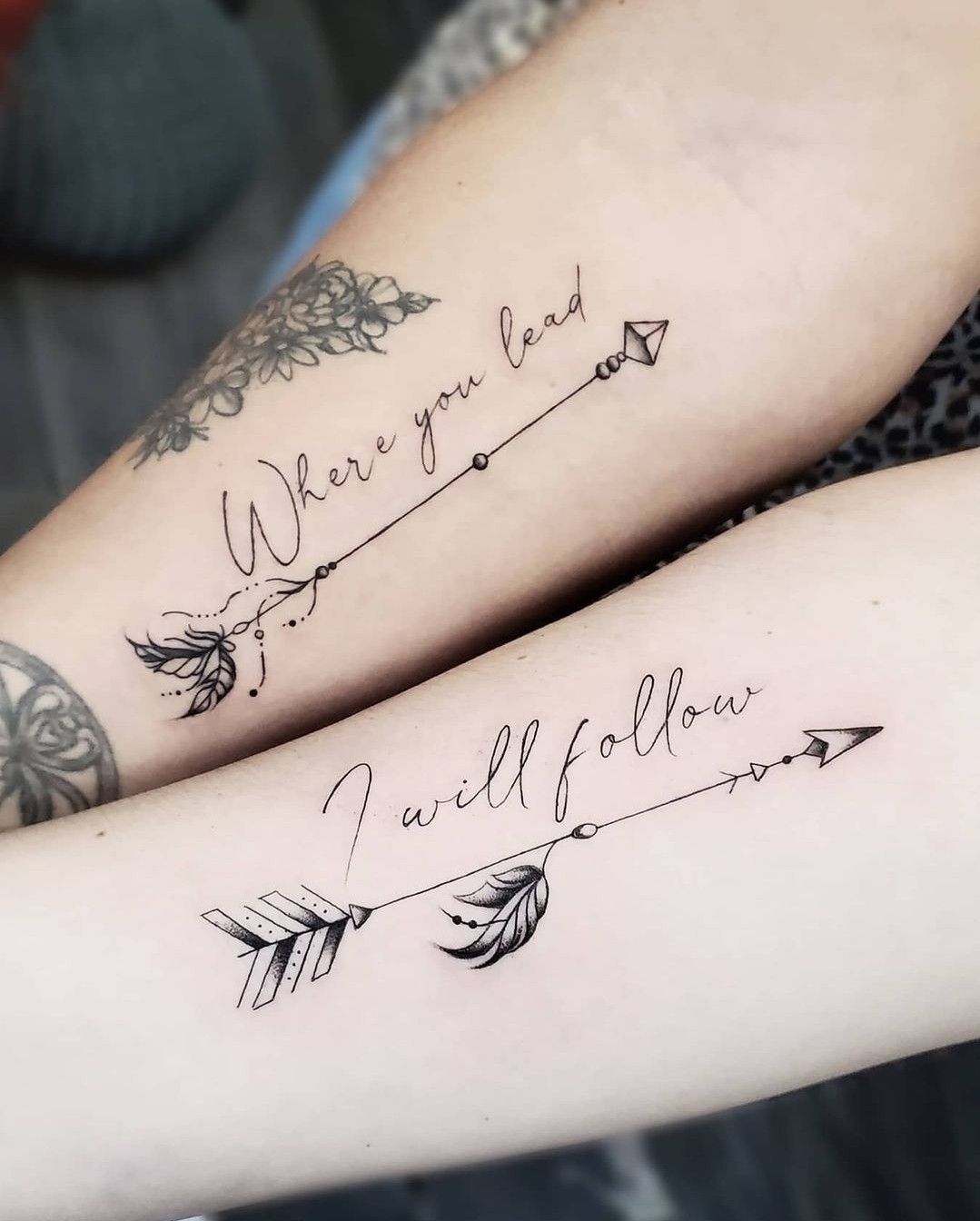25 Sister Tattoo Designs for 2, 3 or 4 Sisters 2025 Unique Meaningful Fine Line &#038; Minimalist Designs