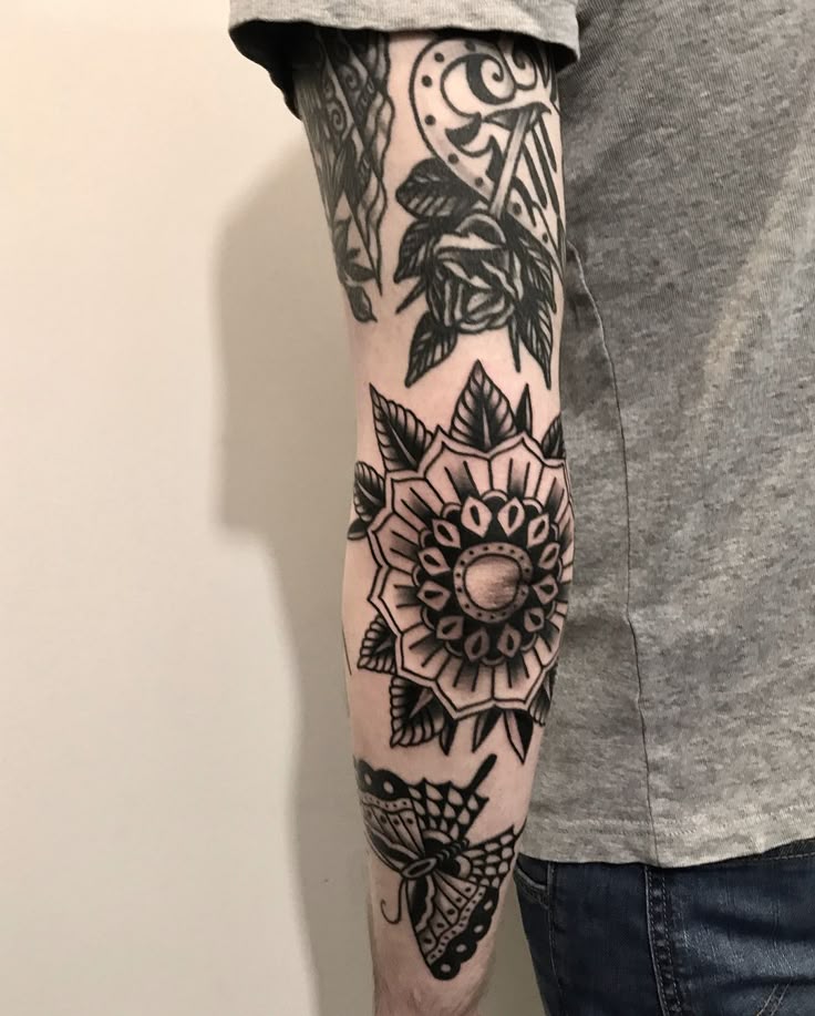 29 Forearm Tattoo Men Sleeve 2025: Unique Stencil Ideas, Meaningful Designs, Japanese Dragon