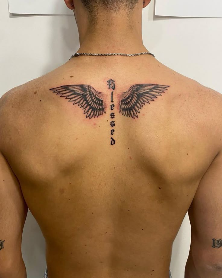Wings Tattoo 28 Ideas: Stunning Angel, Phoenix, Icarus, Back, Arm &#038; Chest Designs 2025