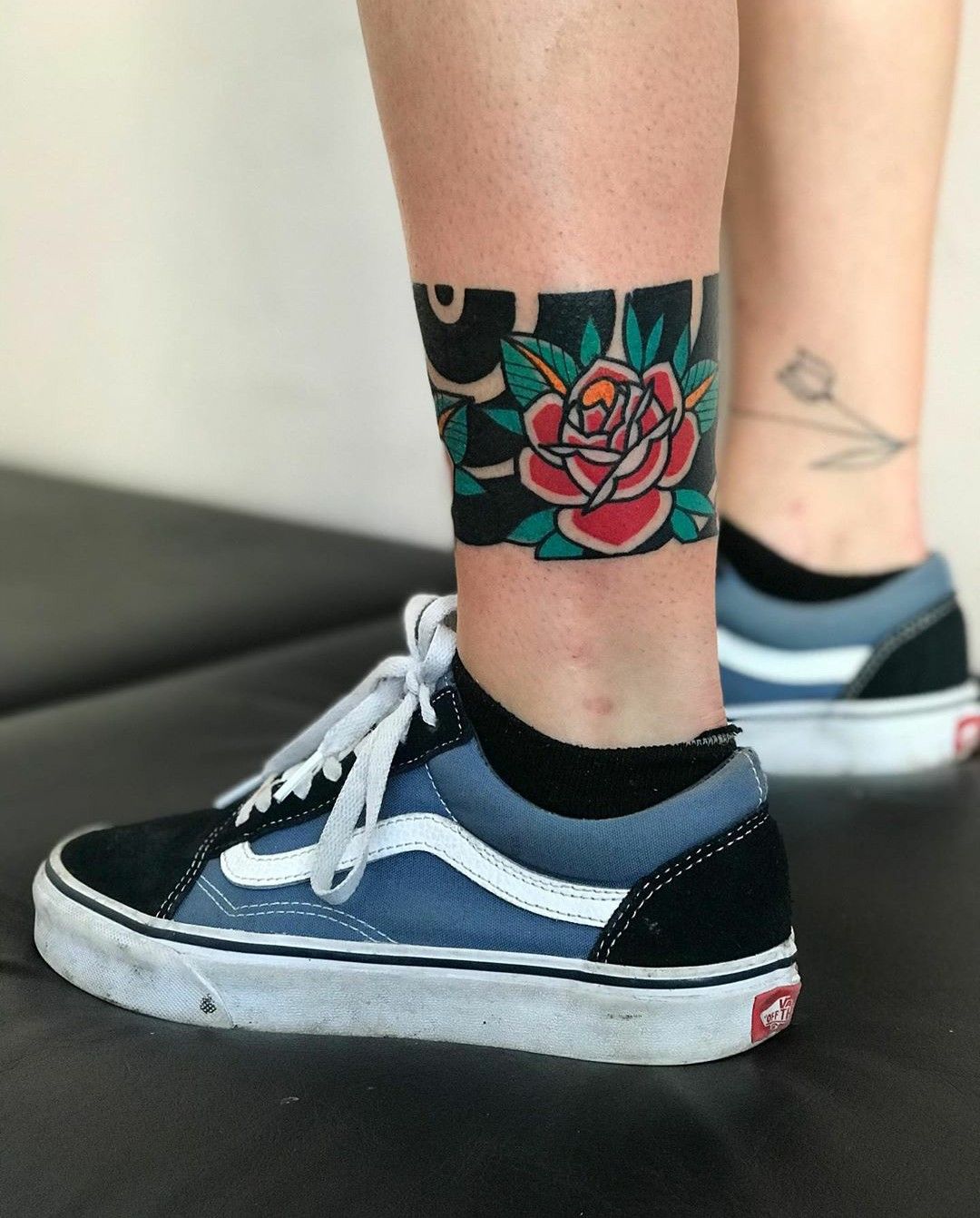 25 Band Tattoo Ideas 2025: Bold Designs for Men and Women, Traditional and Modern Stencil Styles