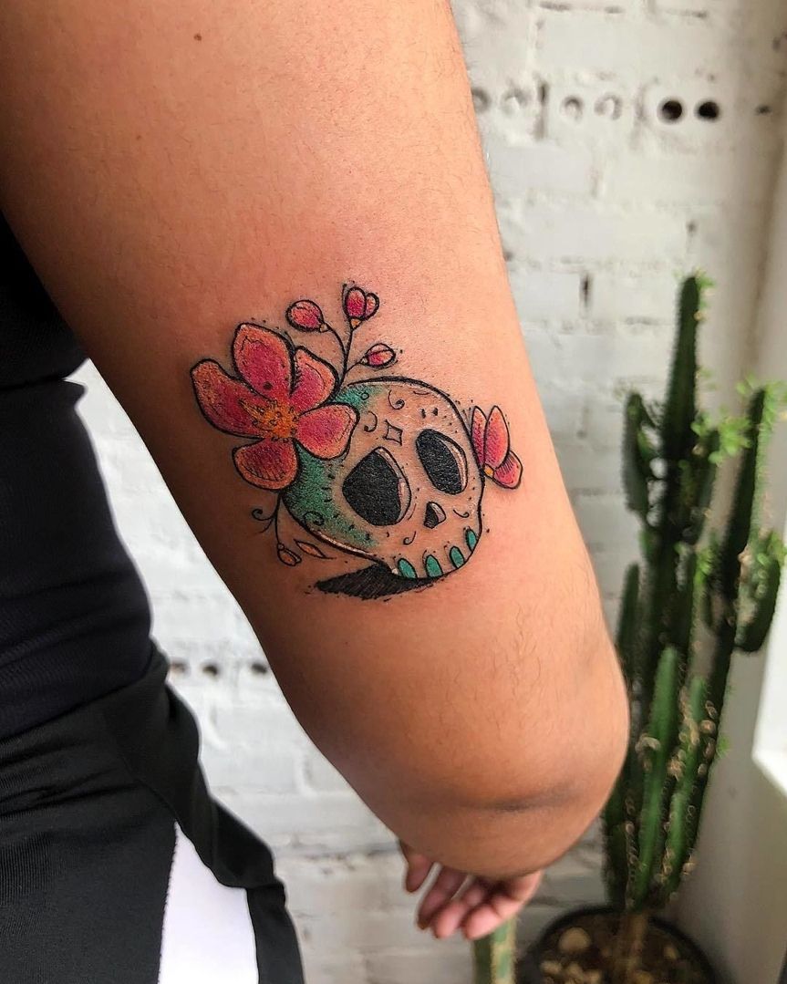 27 Sugar Skull Tattoo Designs for Women and Men 2025 – Color, Black &#038; White, Tiny
