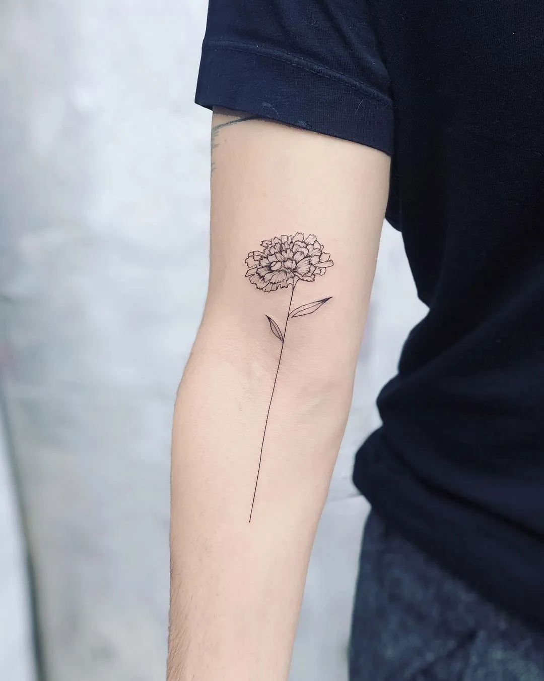 28 October Birth Flower Tattoo 2025: Marigold &#038; Cosmos-Inspired Designs That Bloom with Meaning