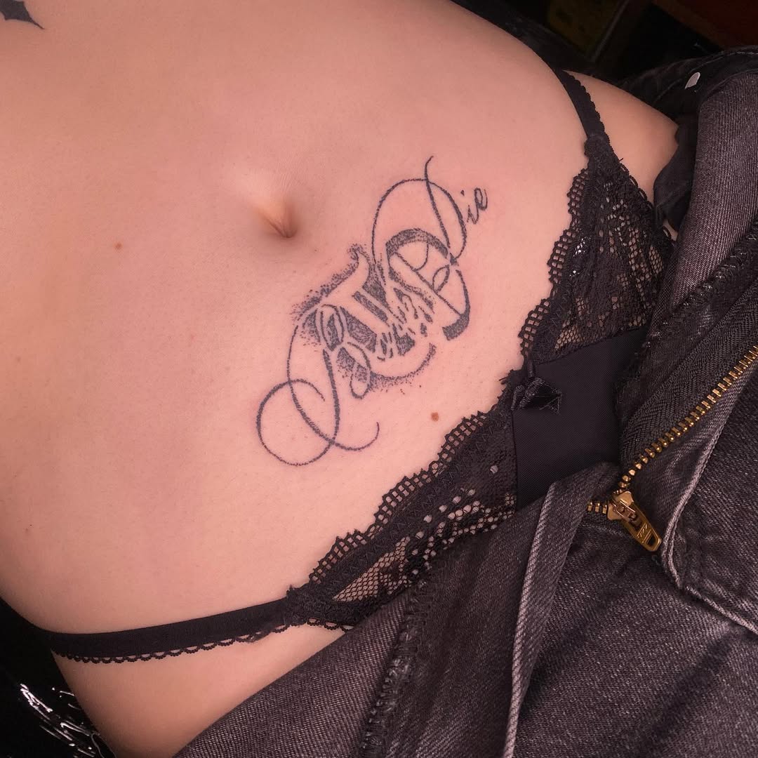 30 Born to Die Tattoo Ideas 2025: Aesthetic Lettering, Stomach and Collarbone Placement