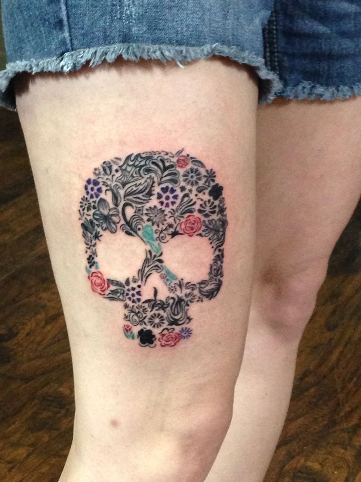 27 Sugar Skull Tattoo Designs for Women and Men 2025 – Color, Black &#038; White, Tiny