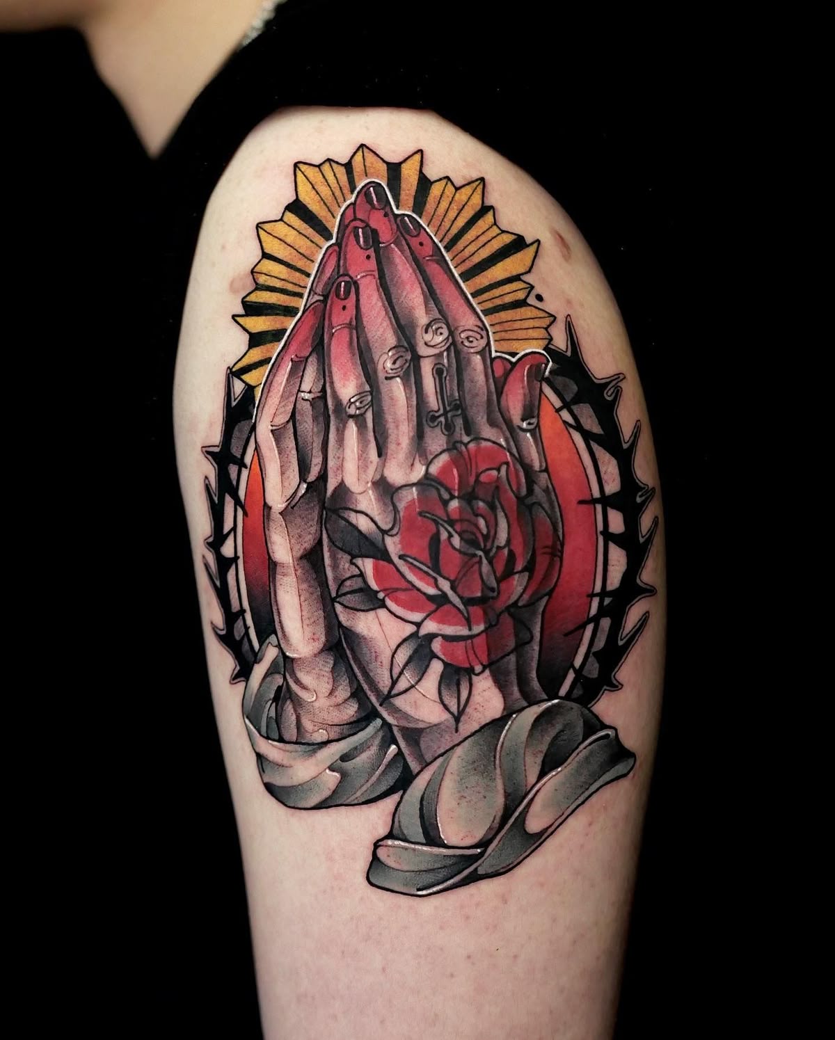 Praying Hands Tattoo Ideas 2025: Rosary, Realism, Shoulder, Chest, Neck, Back and More