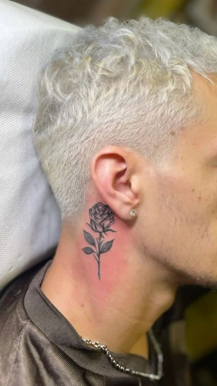 30 Behind Ear Tattoo 2025 Ideas for Men and Women – Unique, Meaningful, Minimalist, Sparkle &#038; More
