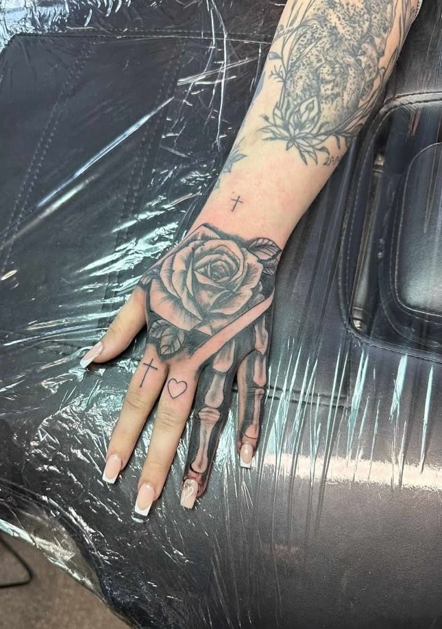 28 Skeleton Hand Tattoo Ideas 2025 Designs for Guy and Girl, Floral, Butterfly, Red ink and Full Body