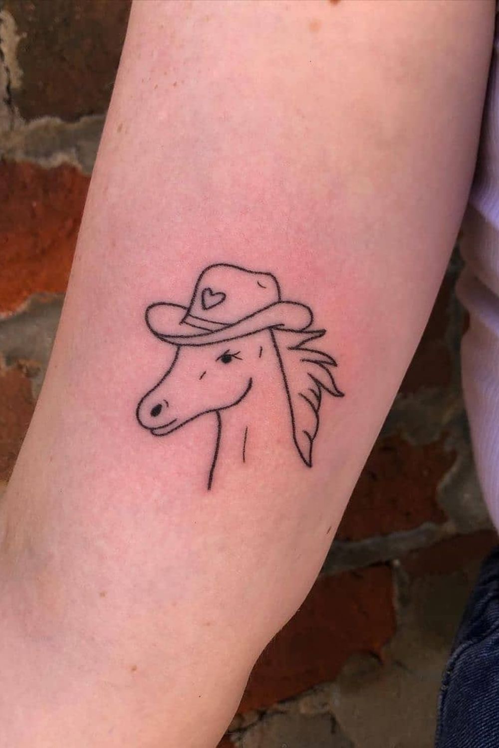 Horse Tattoo 25 Ideas 2025 for Men &#038; Women – Wild Mustangs, Minimalist Designs, Fine Line Art