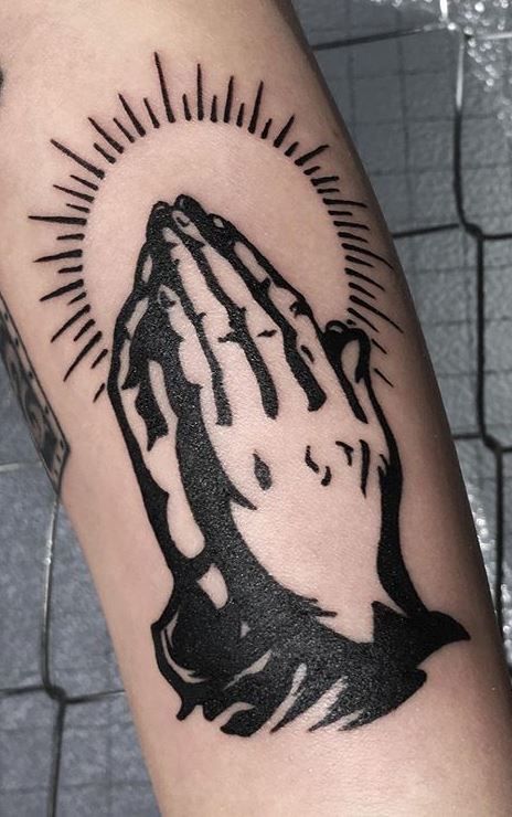 Praying Hands Tattoo Ideas 2025: Rosary, Realism, Shoulder, Chest, Neck, Back and More