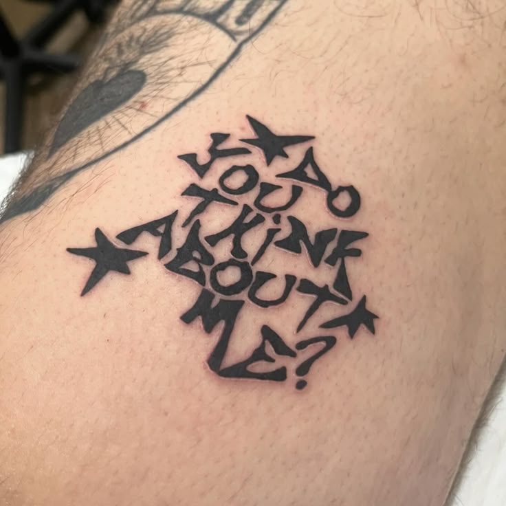 26 Lettering Tattoo Ideas 2025 for Men: Bold Fonts, Chicano, Japanese, Vertical, Fine Line &#038; More