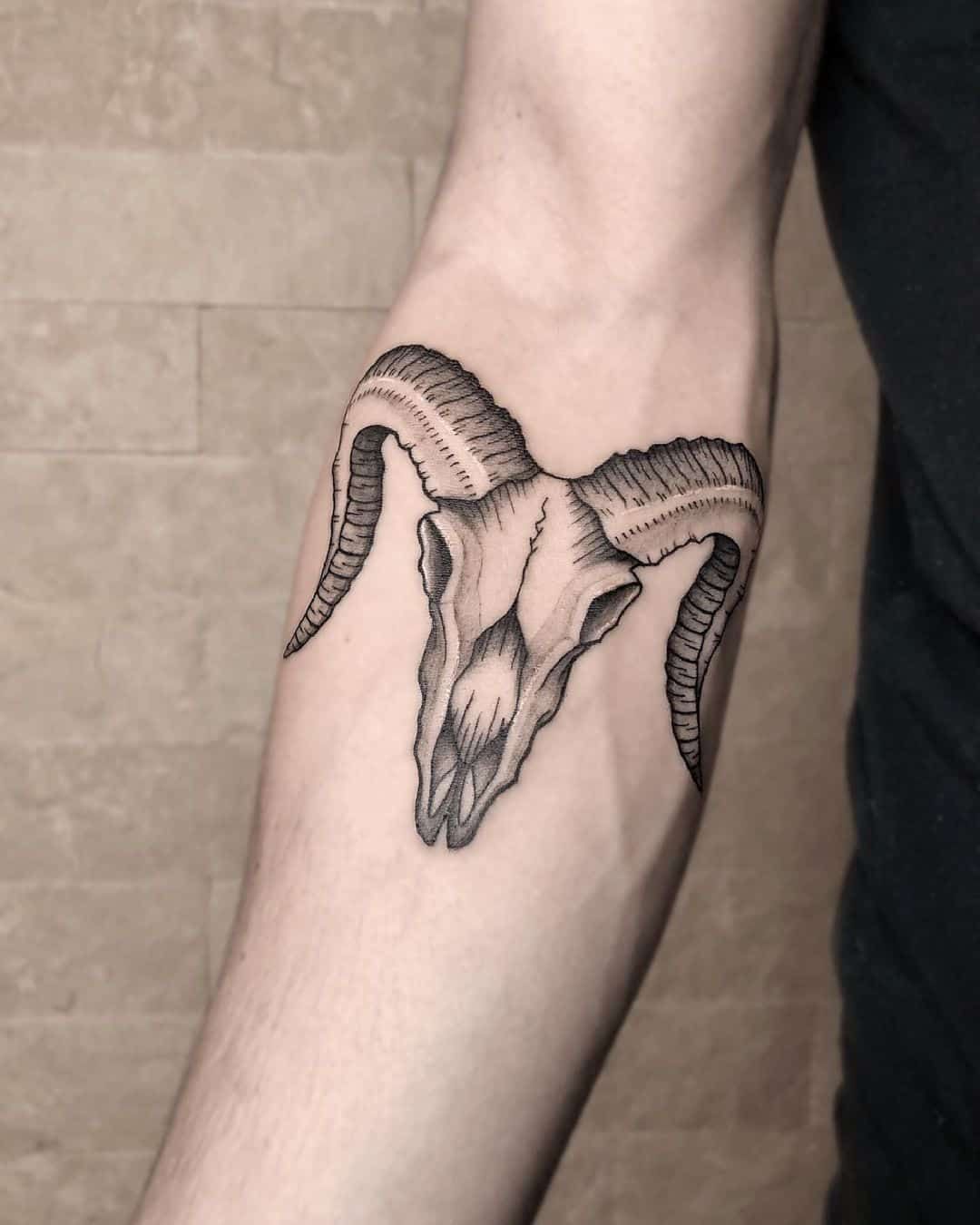 26 Capricorn Tattoo Ideas 2025 That Blend Zodiac Symbolism With Unique Designs
