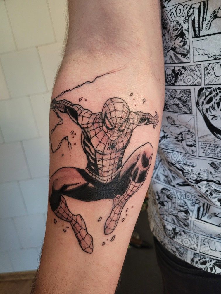 29 Spiderman Tattoo Ideas for Guys 2025 – Best Arm, Leg, Chest, Back, Hand &#038; Sleeve Designs
