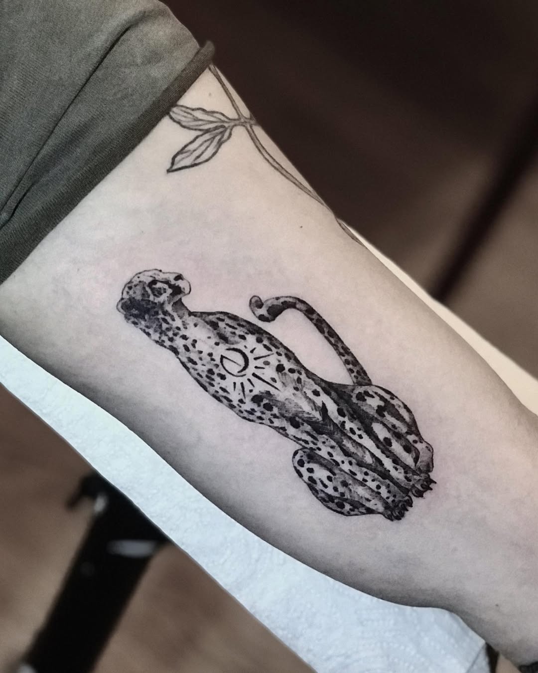 26 Iner Bicep Tattoo Ideas 2025 for Men and Ladies &#8211; Scheme from Top level Line, Authentication