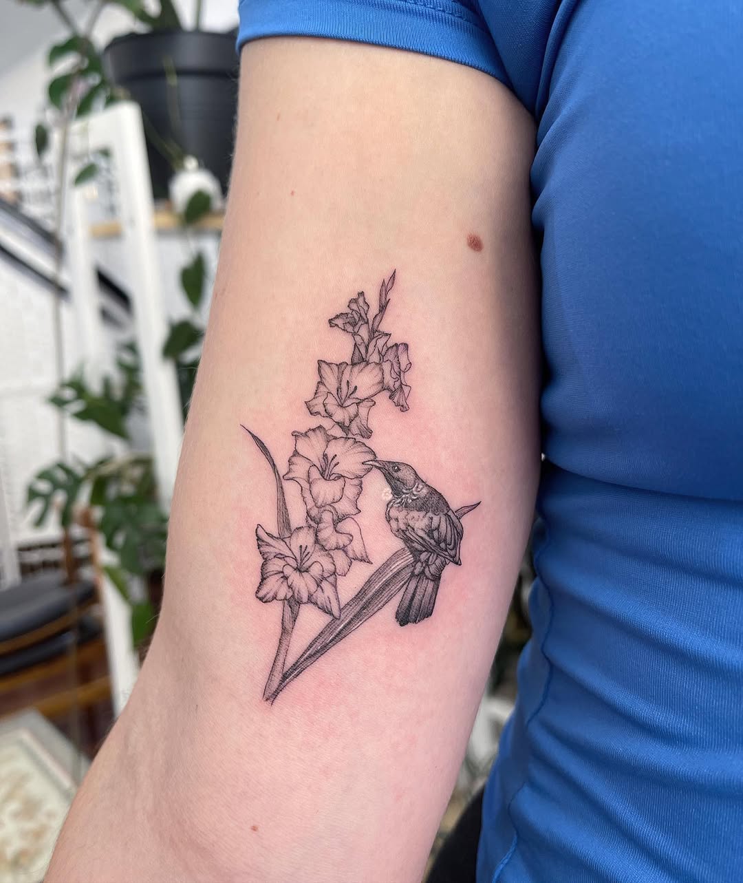 25 Gladiolus Tattoo Ideas with Simple Designs, Fine Line, Color and More