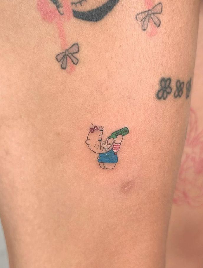 Hello Kitty Tattoo 29 Ideas 2025 for Women, Men &#038; Couples – Sleeve, Fine Line, Y2K, Cien Pies &#038; More