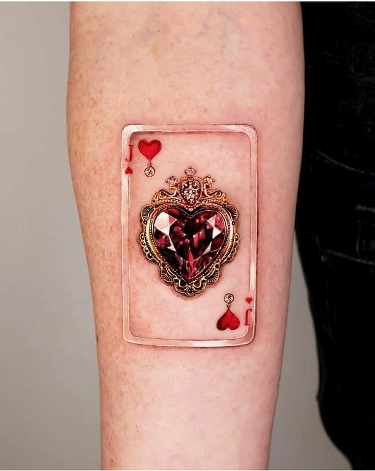 30 Diamond Tattoo Ideas 2025 for Men and Women With Meaningful Designs