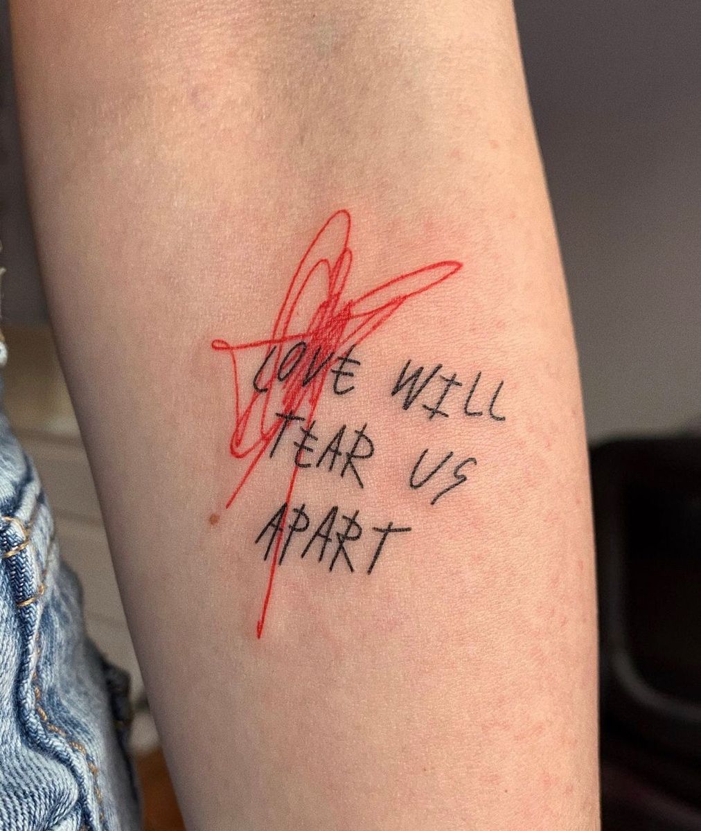 26 Tattoo Quotes for Women and Men About Strength, Life, and Meaningful Ideas
