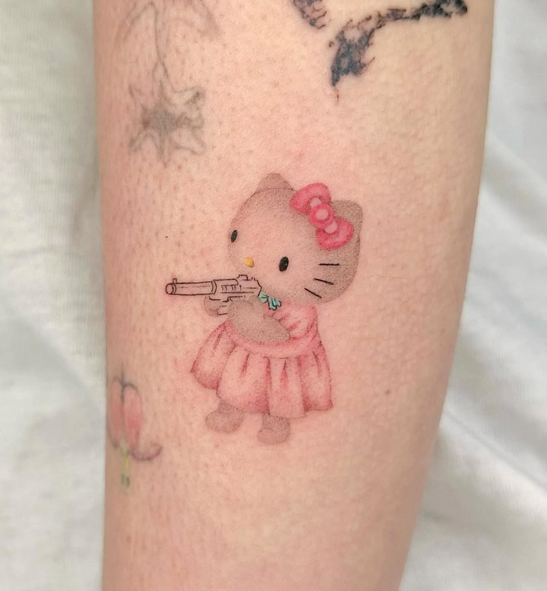 Hello Kitty Tattoo 29 Ideas 2025 for Women, Men &#038; Couples – Sleeve, Fine Line, Y2K, Cien Pies &#038; More