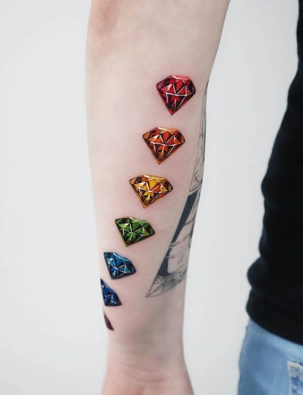 30 Diamond Tattoo Ideas 2025 for Men and Women With Meaningful Designs